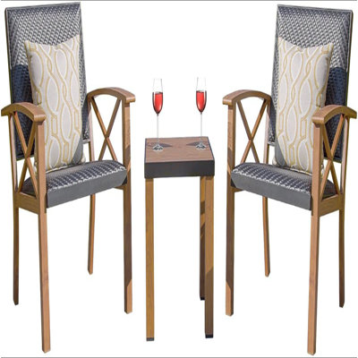Ensemble bistro de patio 3 pièces avec chaises de véranda rembourrées en osier et grain de bois en aluminium, table basse, ensemble de conversation extérieur avec coussins imperméables beiges