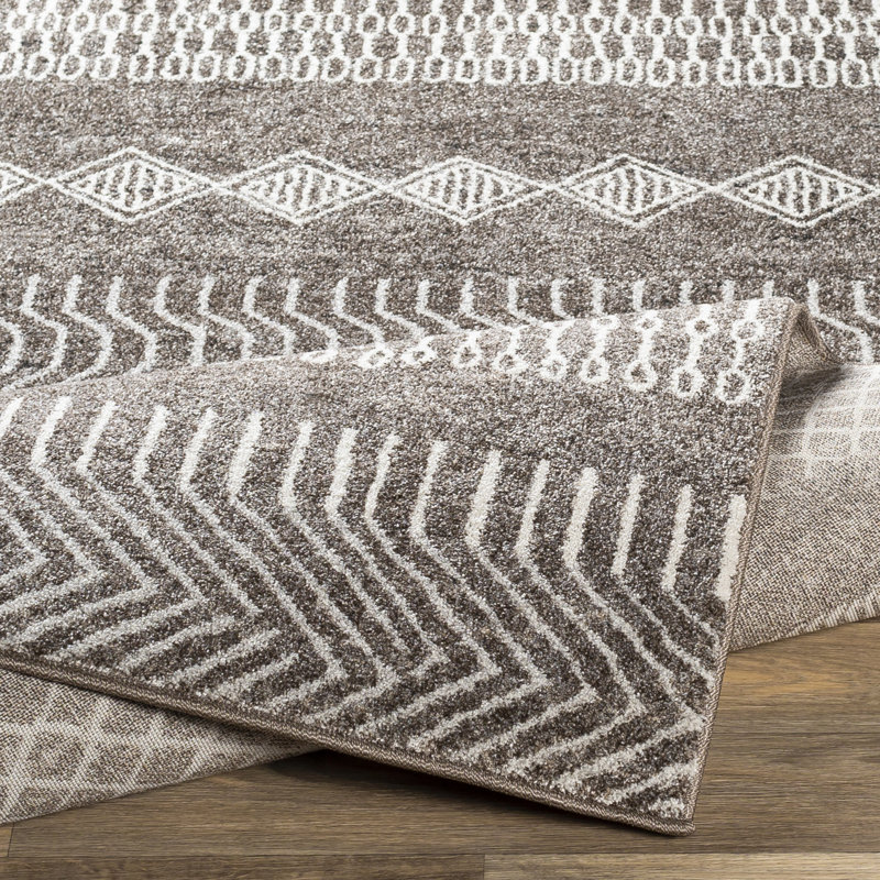 Irven Indoor Rug, Rectangle 2' x 3'