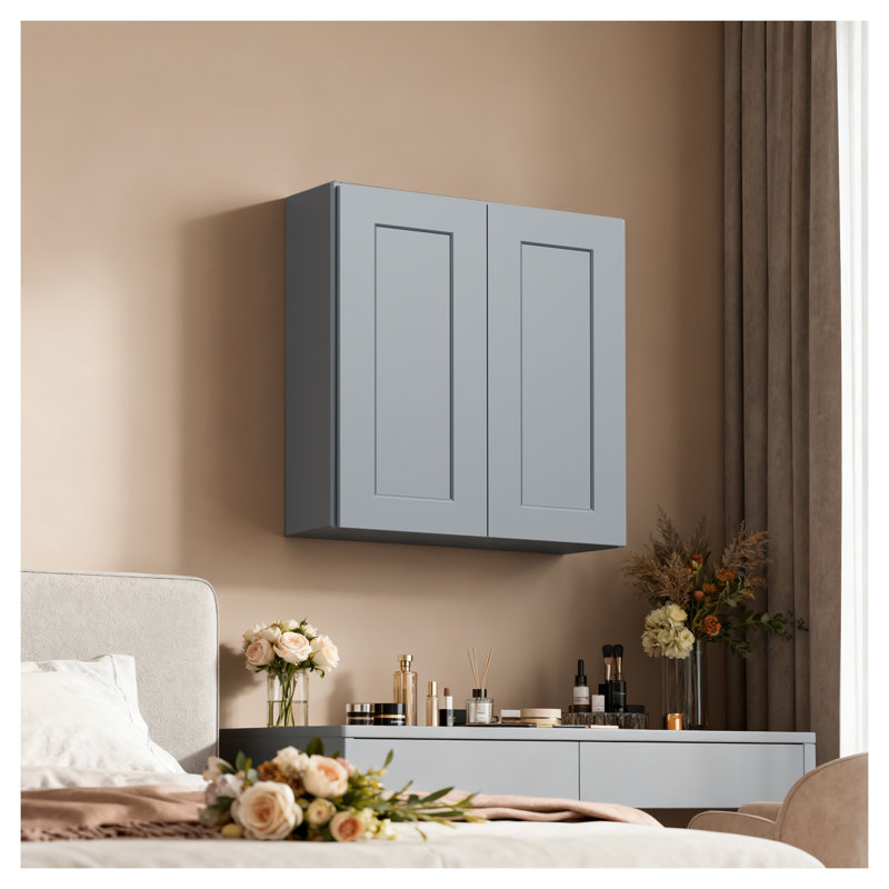 Armoire murale 36 po en bois massif gris avec portes à fermeture douce et tablettes réglables