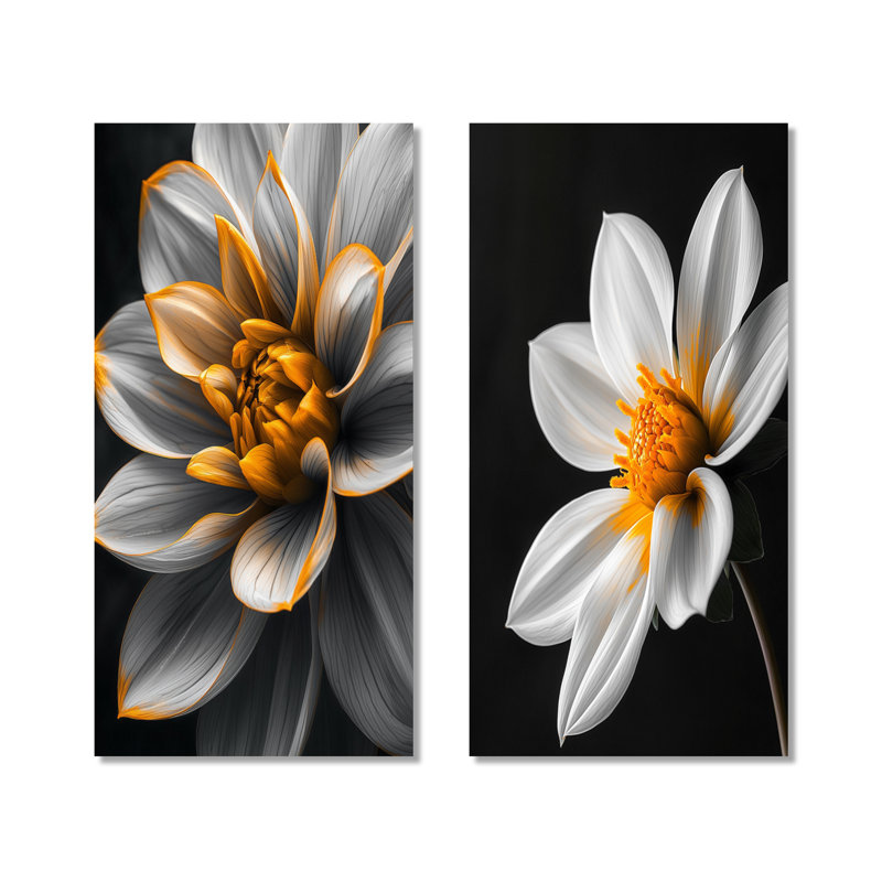 «Yellow Dahlia Romantic Charm I - Garden», 2 impressions murales en métal, 40" H x 40" W