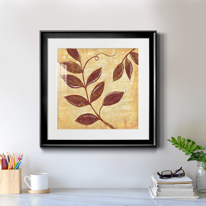 Marsala Moment I - reproduction de photo encadrée sur papier, H 17,5 po x l 17,5 po x P 1,5 po, Papier encadré noir