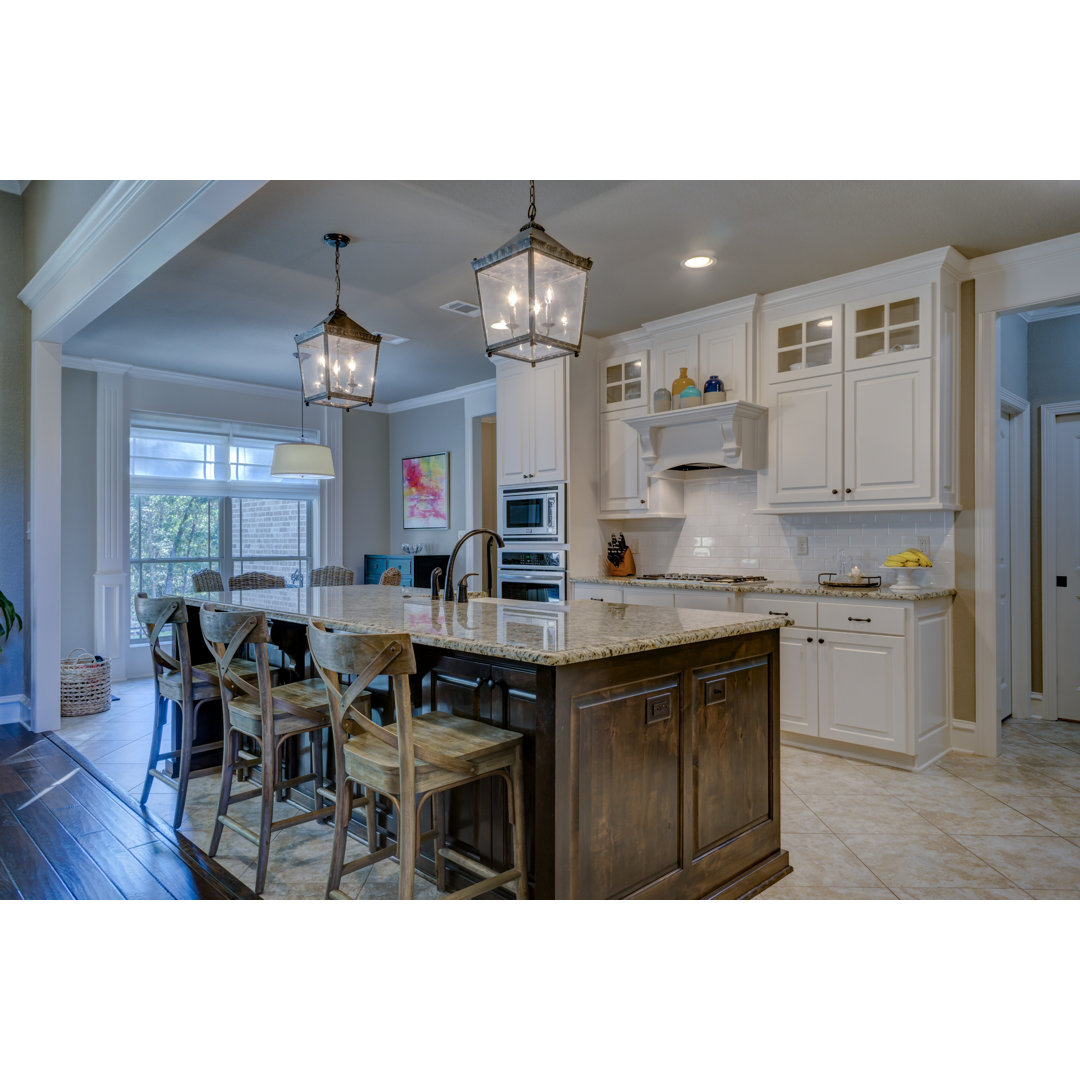 100 Watt Equivalent A19 E26/Medium (Standard) 5000K LED Bulb (Set of 4) Miracle LED