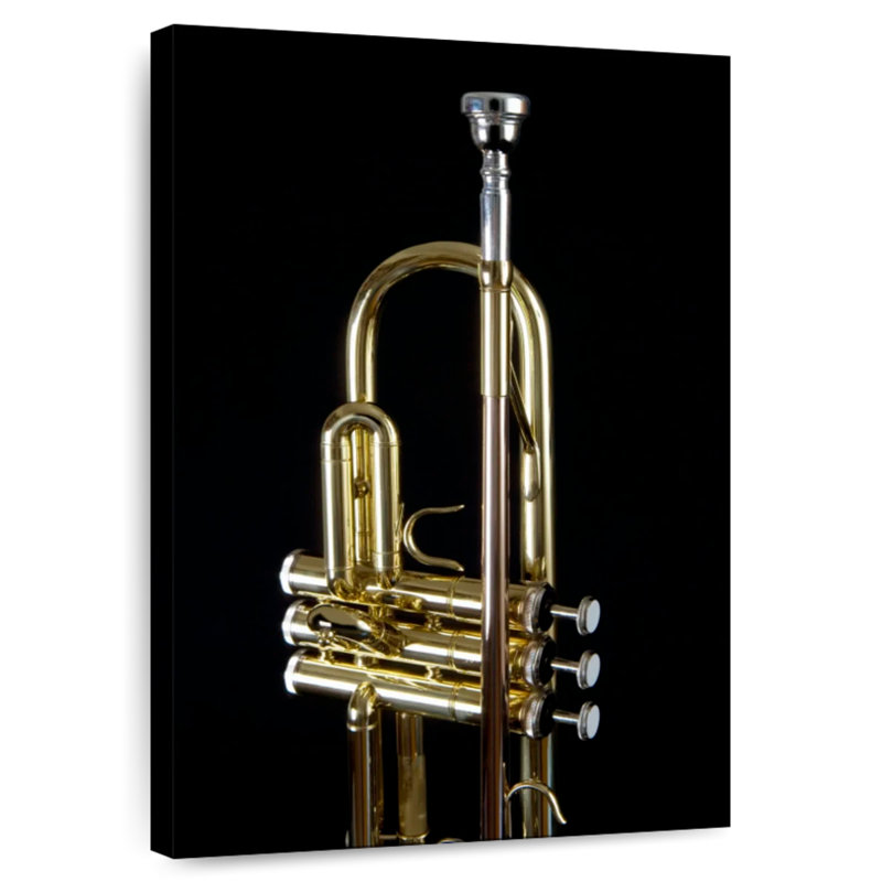 Vieille trompette en laiton Abarca, H 48 po x l 32 po
