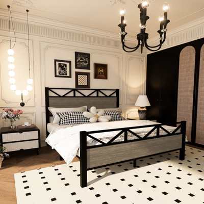 Base de lit pleine grandeur de style industriel brun, rails latéraux en métal et tête de lit une pièce, tête de lit, assemblage sans effort pour la décoration de la chambre à coucher, structure avec des pieds multiples, utilisation simple