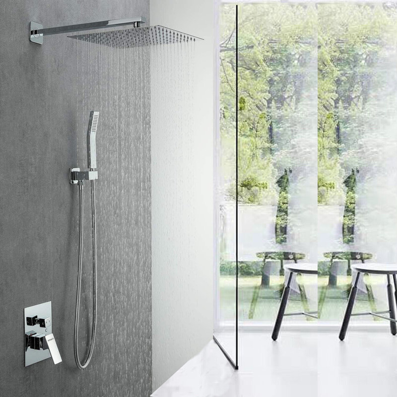 Système de douche complet avec valve brute, Chrome