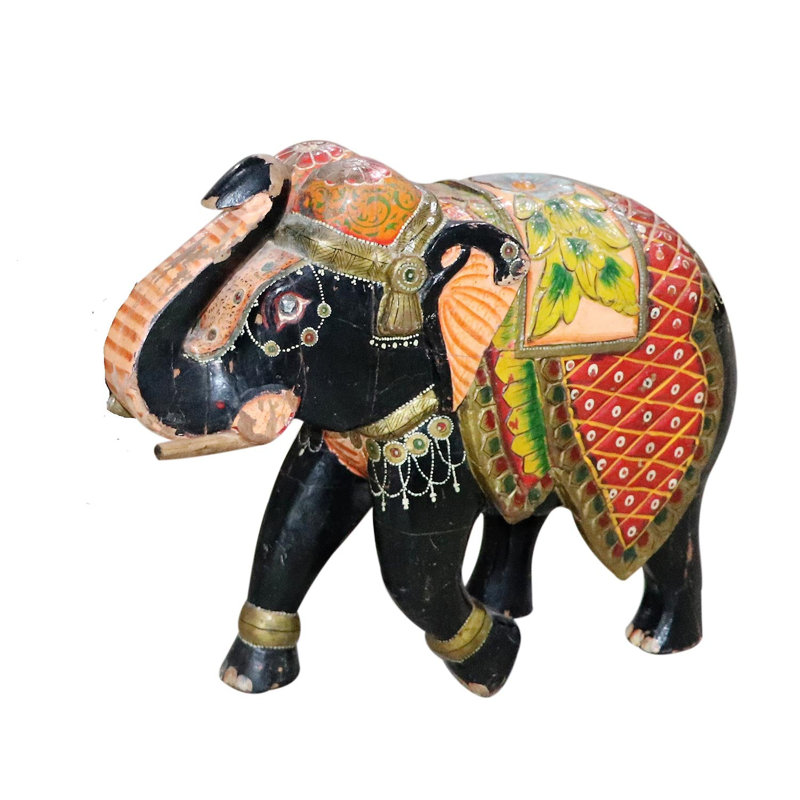 Figurines & Sculptures