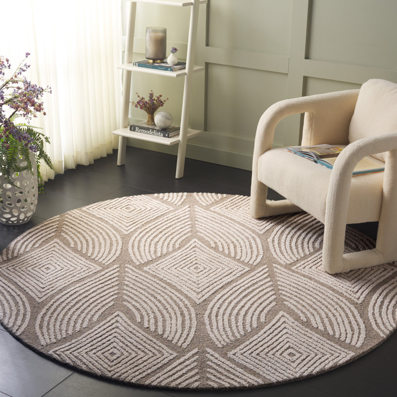 Johnya Hand Tufted Wool/Cotton Geometric Rug in Gray/Beige, Round 6'