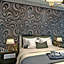 8.4m x 70cm Textured Glitter Paste the Wall Wallpaper Roll