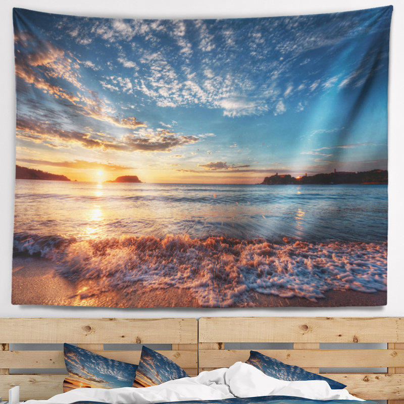 Tapisserie de mer et fantaisiste nuages mer shore tranquil, H 68 po x l 80 po