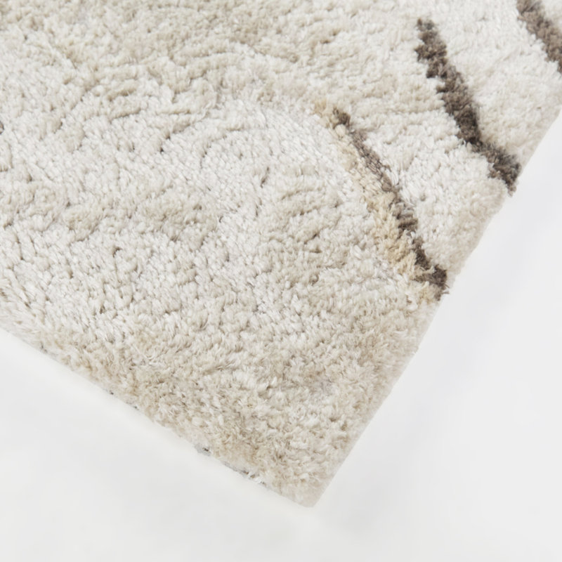 Tapis crème Evander, Rectangle 5 pi 3 po x 7 pi