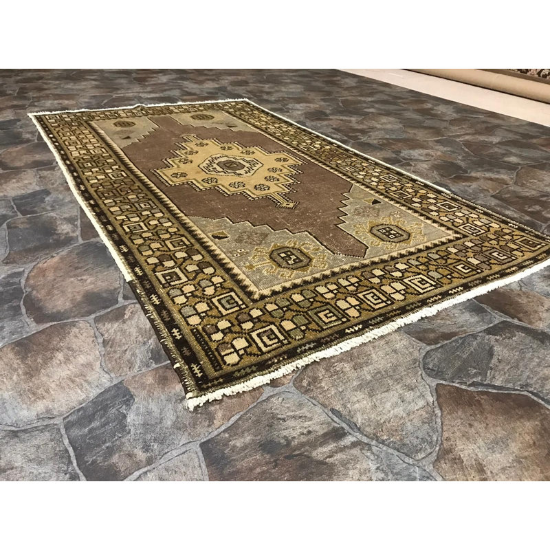 Tapis 4 pi x 7 po Anatolian
