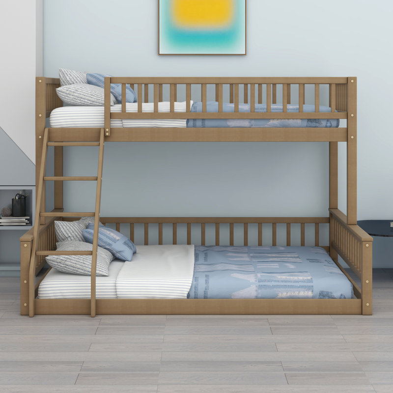 Bunk Bed With Ladder And Guardrails
