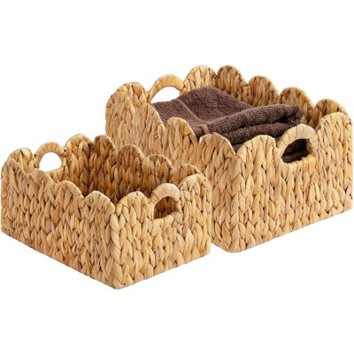 Set Of 2 Scalloped Edge Wicker Storage Basket With Built-In Hand...