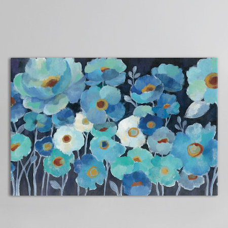 « indigo florales i » par silvia vassileva,, impression sur toile tendue, H 18 po x l 26 po x P 1,5 po