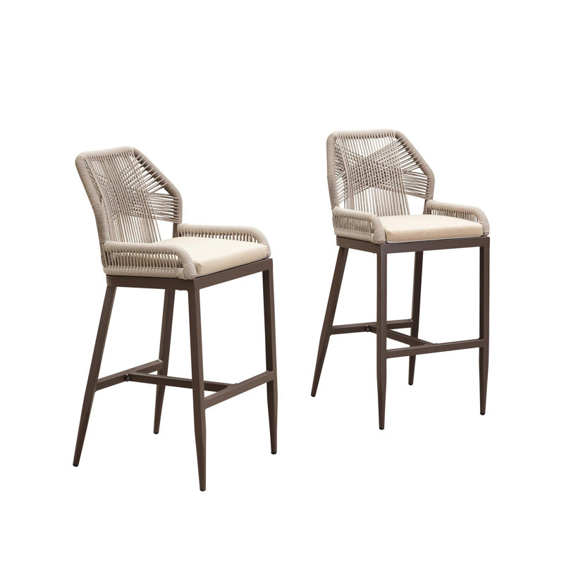 Ensemble de 2 tabourets en osier tissés à la main à hauteur de patio en aluminium recyclé Latitude Run®, Kaki