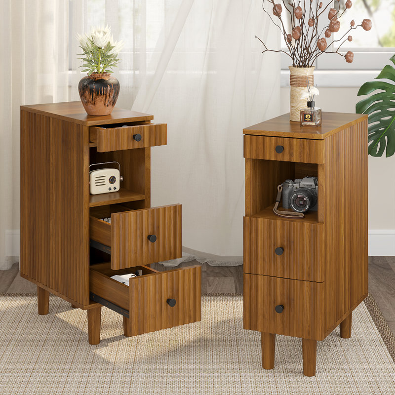 Table d'appoint de 60 cm de haut avec rangement (lot de 2), style moderne du milieu du siècle, avec tiroir et tablette ouverte.