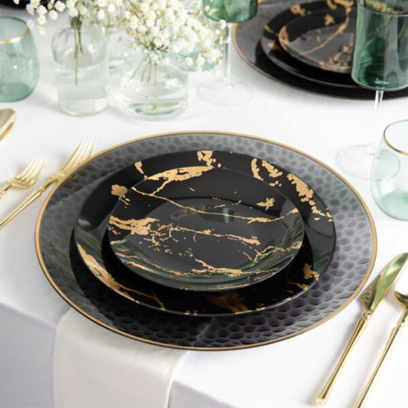 10" Plastic Dinner Plates, Black