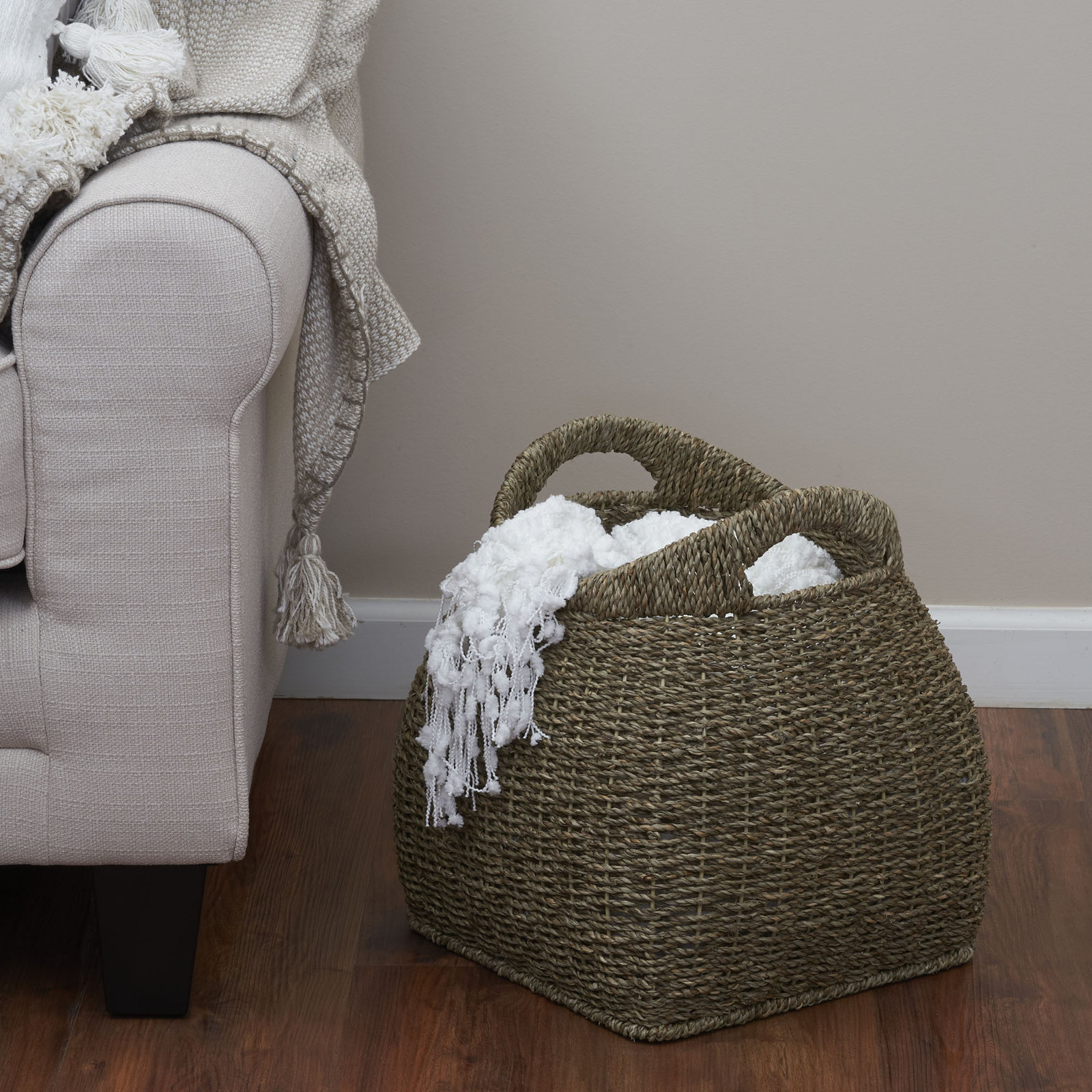Devyani Decorative Basket 1, Beige