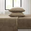 Drap double taupe, 100% matériau et lisse, brossé deux fois, comprend des taies d'oreiller plates et ajustées, taille facile d'entretien, drap élastique, lavable à la machine, lit