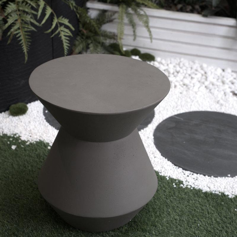 Table d'appoint pour l'extérieur H 18,1 po 18,5 po