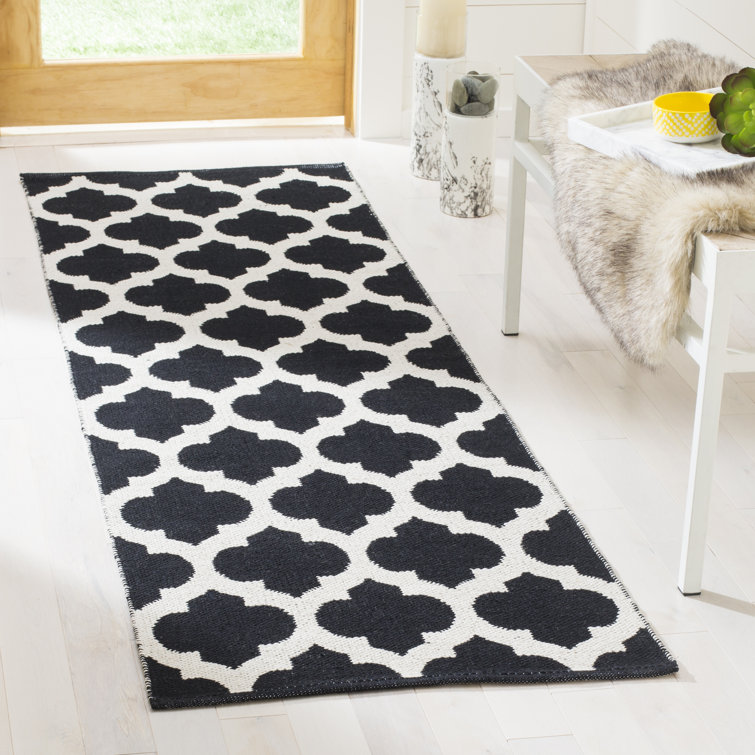 Romona Hand Woven Cotton Geometric Rug