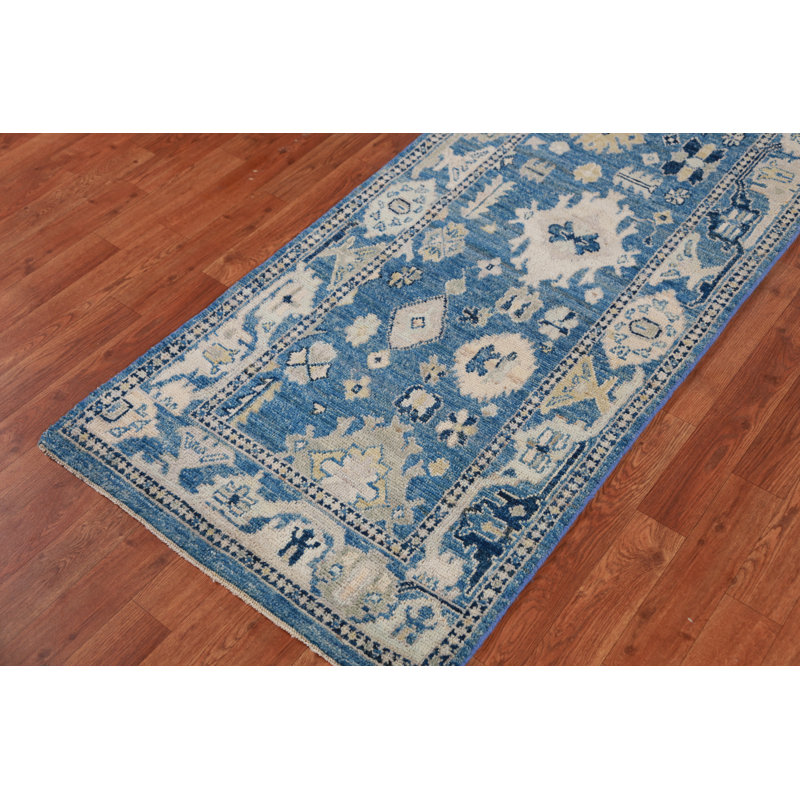 Tapis de couloir bleu à motif géométrique Oushak