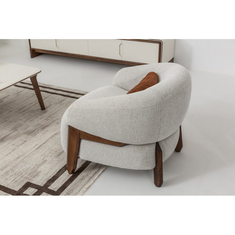 GE5A0F35430E4907A6F2E535F4B133D8, Lin beige