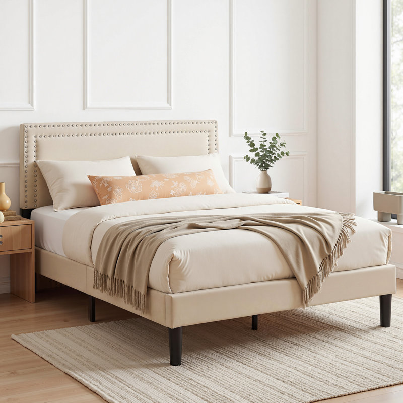 Ensemble de chambre en velours capitonné avec lit et 2 tables de chevet, aucun lit plateforme tapissier requis, Beige/Brown