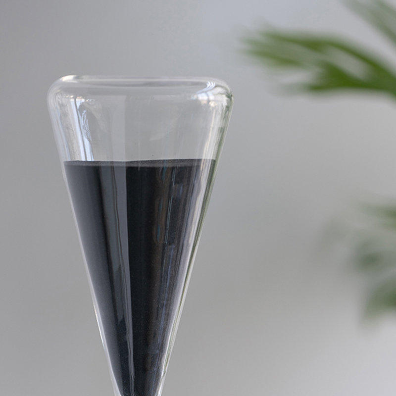 Sablier triangulaire en verre, 11,4 cm L x 11,4 cm P x 39,4 cm H, sablier décoratif de 90 minutes avec sable noir.