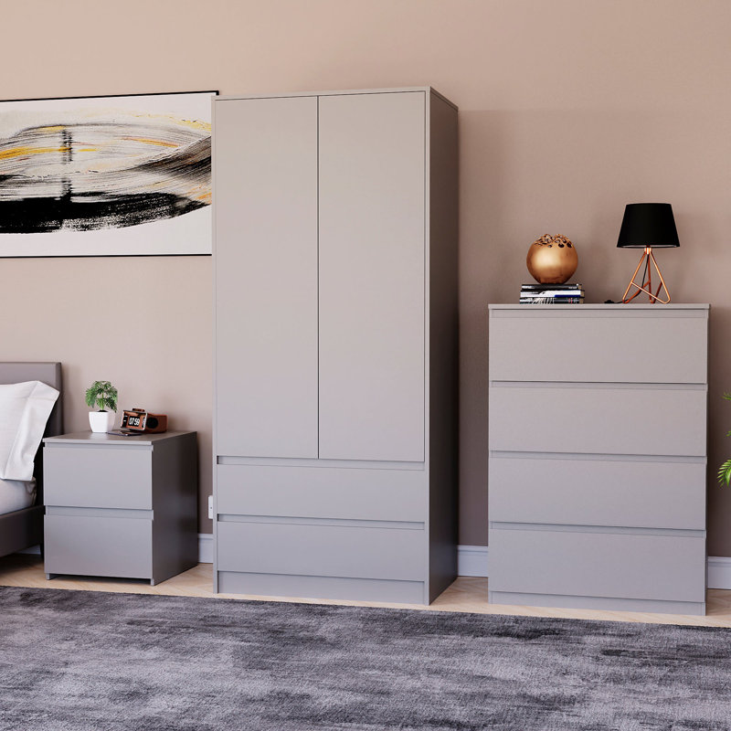 Bernace Piece Bedroom Set, Grey