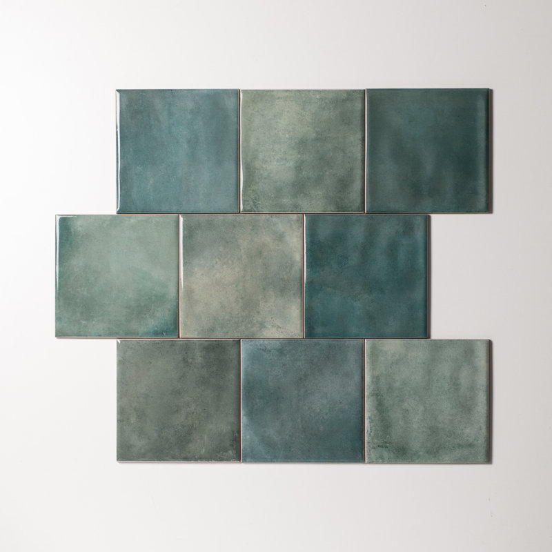 Carreau de céramique émaillée vert brillant 6 po x 6 po Safi, Lustré vert