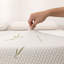 Matelas en mousse viscoélastique imprégnée de gel de 10 po Bay Isle Home ™ Arbra-2028383771