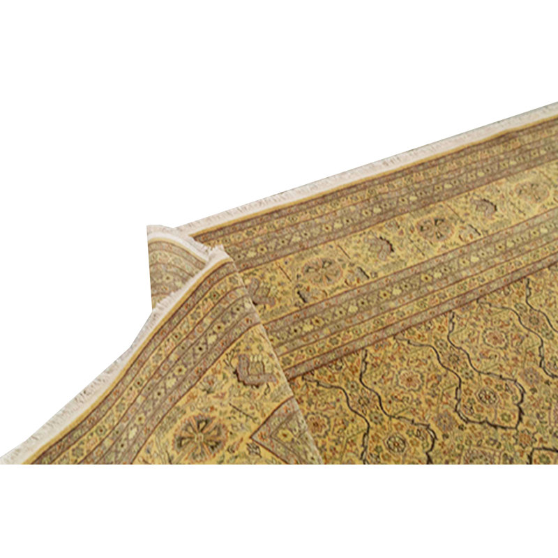 Signature Wool Oriental Area Rug in Gold