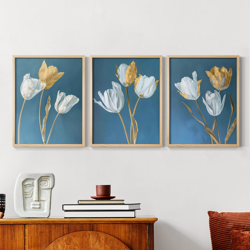Étude florale XLIV - ensemble de 3 estampes numériques - prêt à accrocher, Encadré naturel, H 10 po x l 8 po