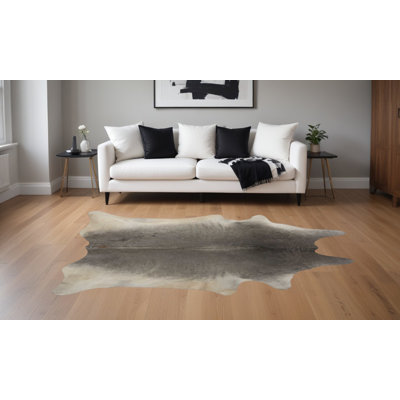 5' X 7' Gray Cowhide Area Rug