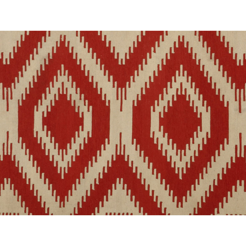 Geometric Area Rug in Red/Beige