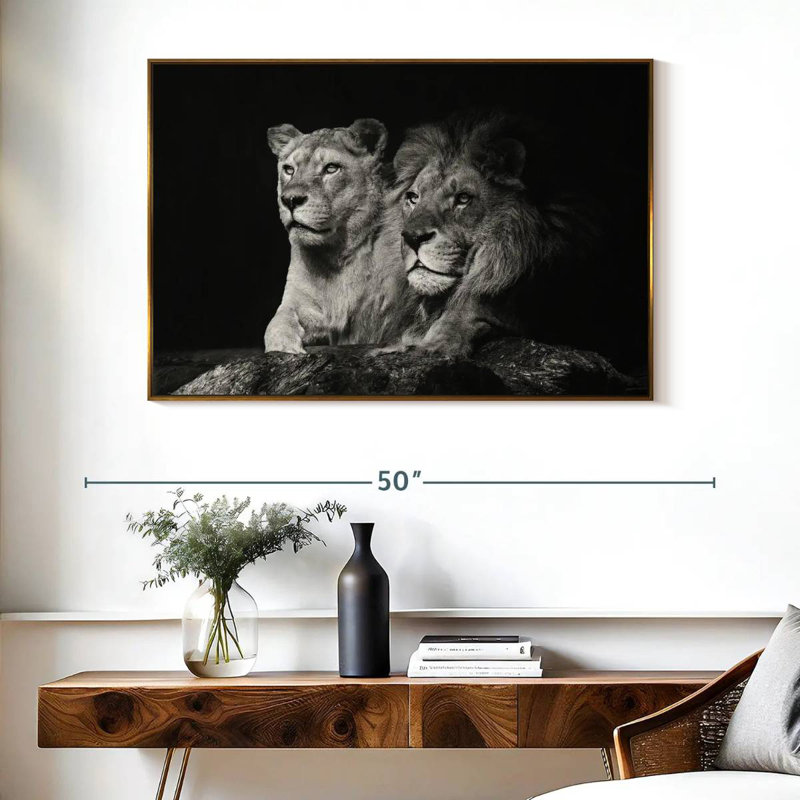 Lion et compagnons de lionne, Cadre flottant doré, 40 po x 27 po