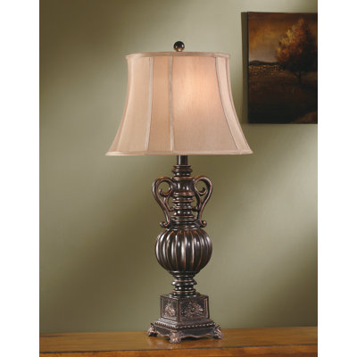 Lampe de table noire 34 po Moira