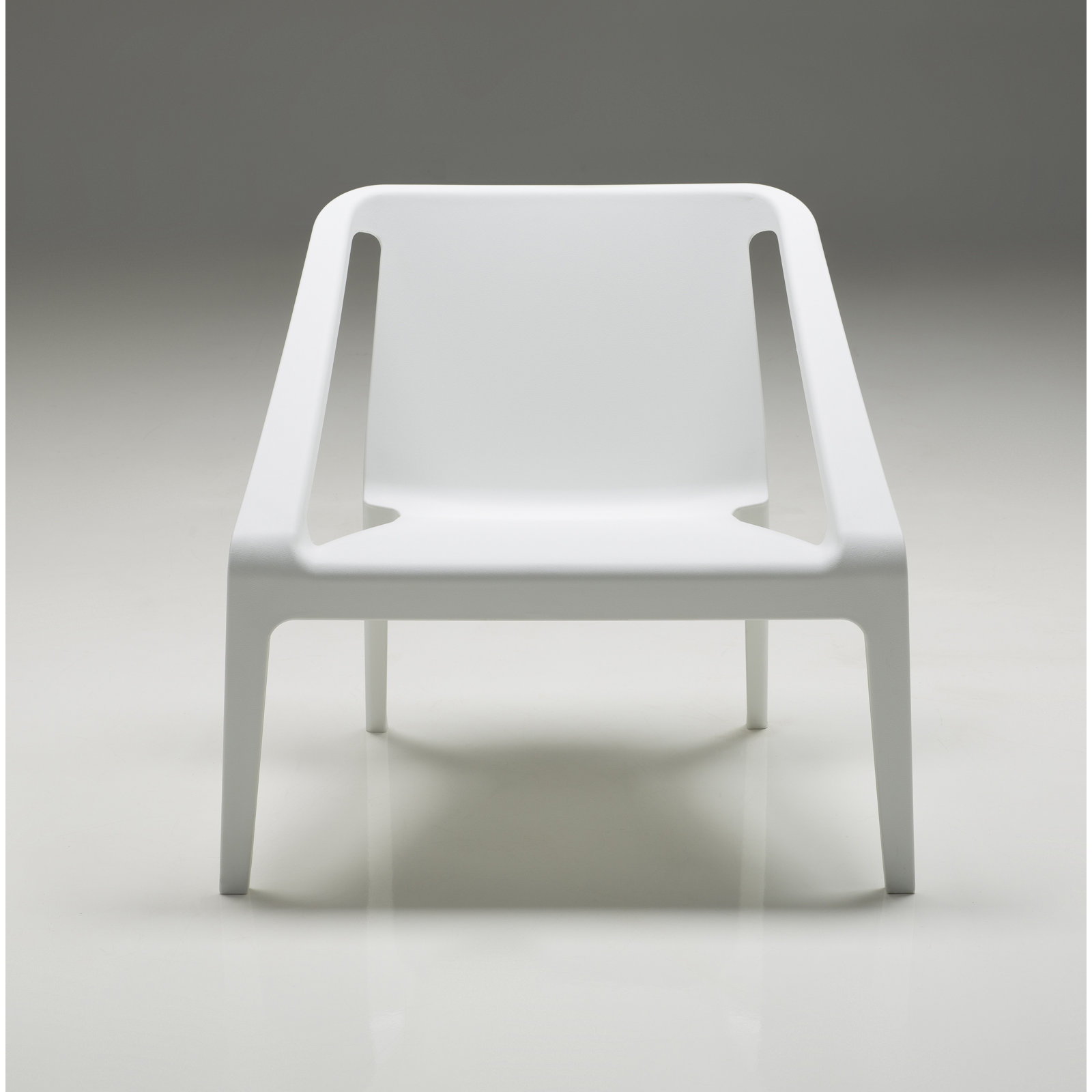 Marti Outdoor Lounge Chair, White