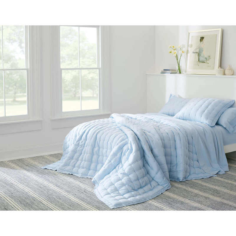 Silken Solid Puff, Full/Queen Quilt, Robin's Egg Blue