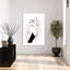 «Elegant Woman with Pearls», impression murale rétro minimaliste-19417864
