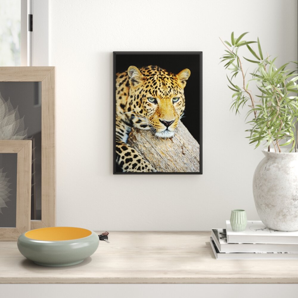 Gerahmtes Wandbild Ruhiger Leopard