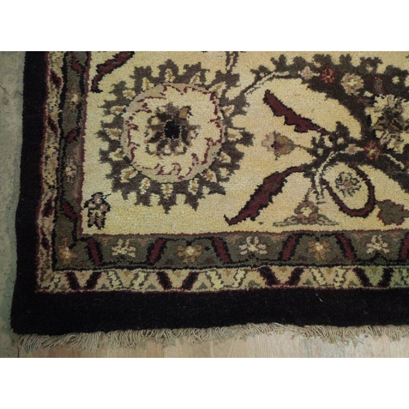 Agra Hand Knotted Wool Oriental Indoor Rug