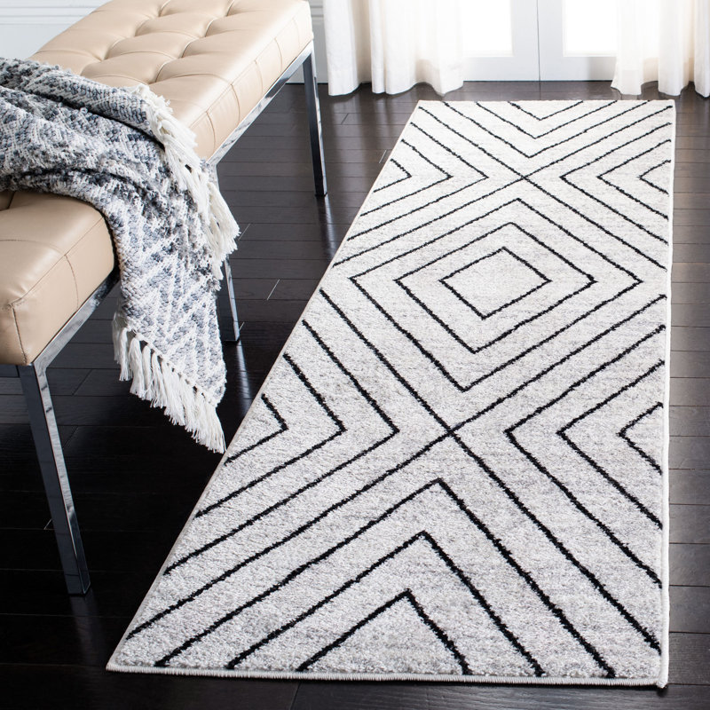 Garica Performance Geometric Rug, Runner 2'6" x 8'