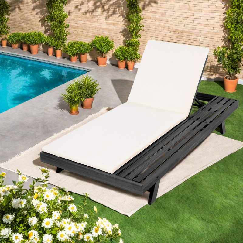 Méridiennes de patio réglables modernes, bois d'acacia et coussins crème, idéales pour la détente en plein air