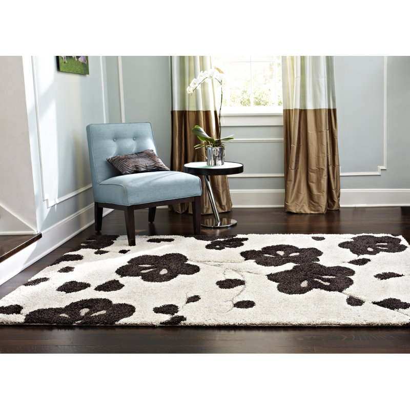 Tapis noir/ivoire tissé à la machine Enchant