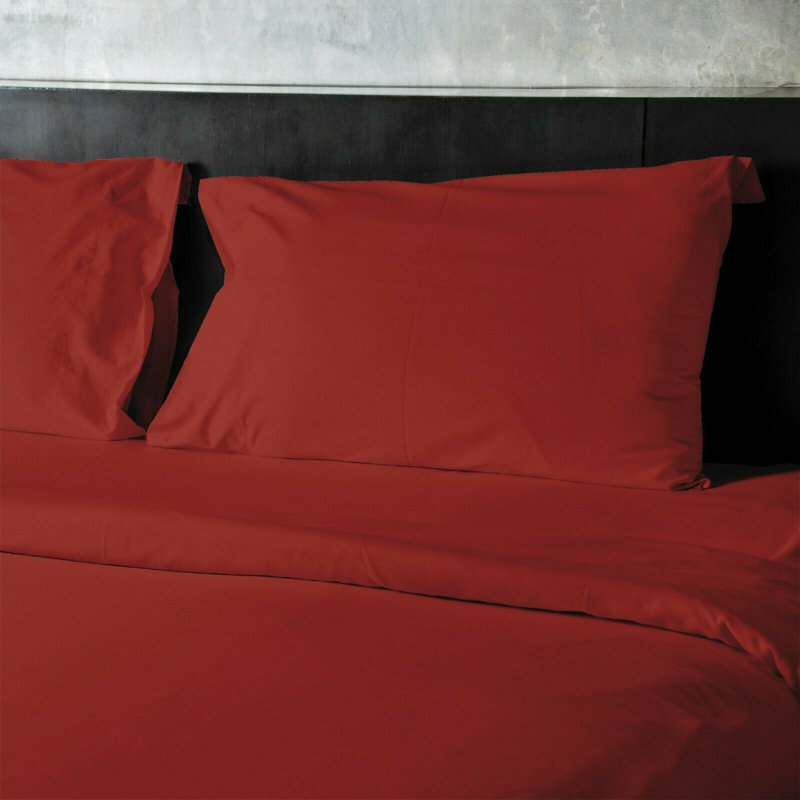 Luxury Hotel Microfiber Sheet Set, Queen Sheet Set + Fitted Sheet + 2 Pillowcases, Burgundy