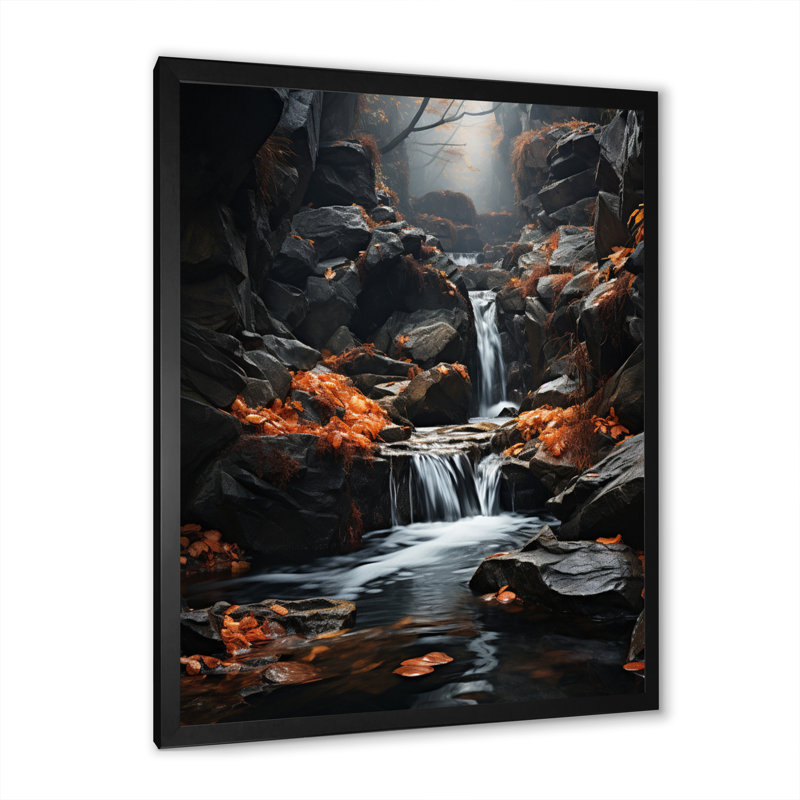 «Waterfall Harmony In Motion» sur toile, Cadre simple noir, H 20 po x l 12 po x P 1 po