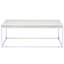Table basse élégante avec finition en chêne et base de traîneau