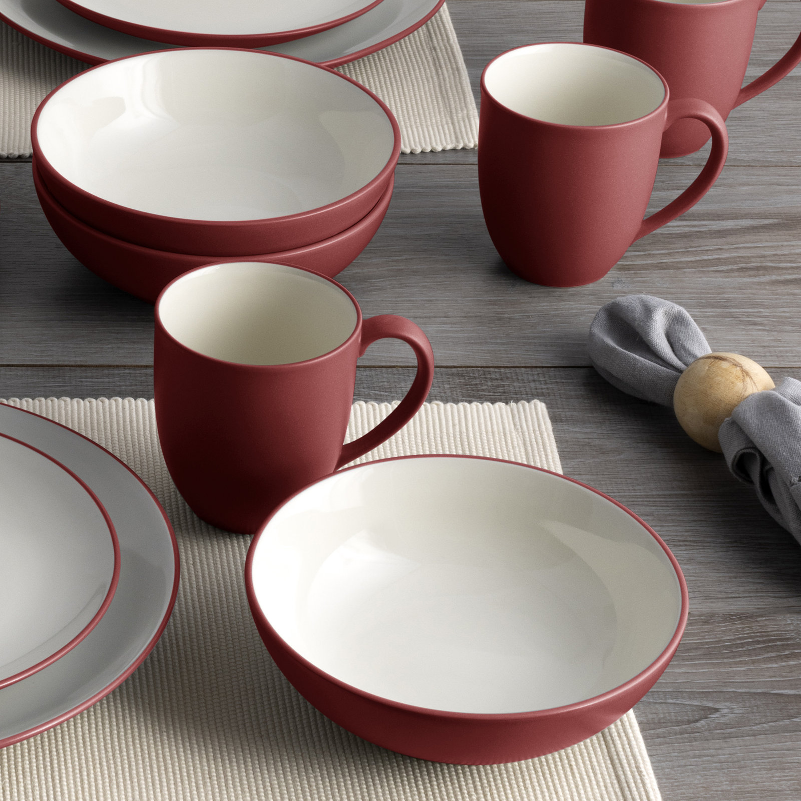 Colorwave Stoneware Dinnerware Set - Service for 4, Raspberry